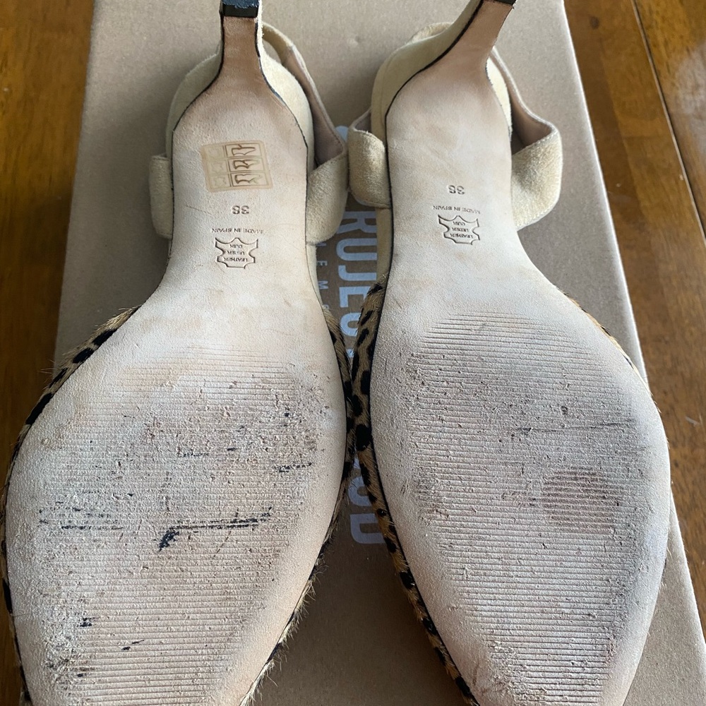 Carmen Salas Calf hair Sling Back Leopard Heels SZ 38 (US 7-7.5) Anthropologie - Picture 8 of 11
